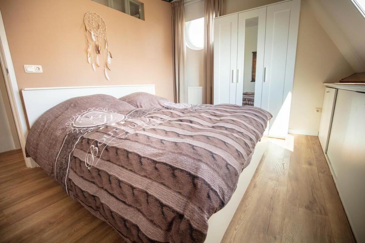 Vakantiehuis De Drie Bruggen Valkenswaard Buitenkant foto